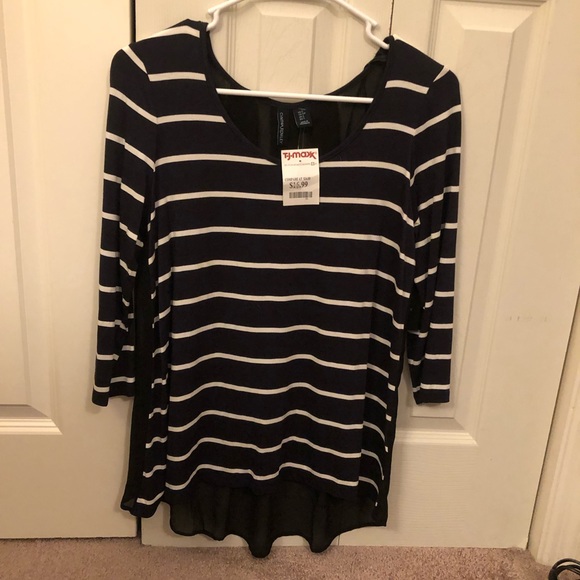 Dark blue and white striped flowy shirt - Picture 1 of 2